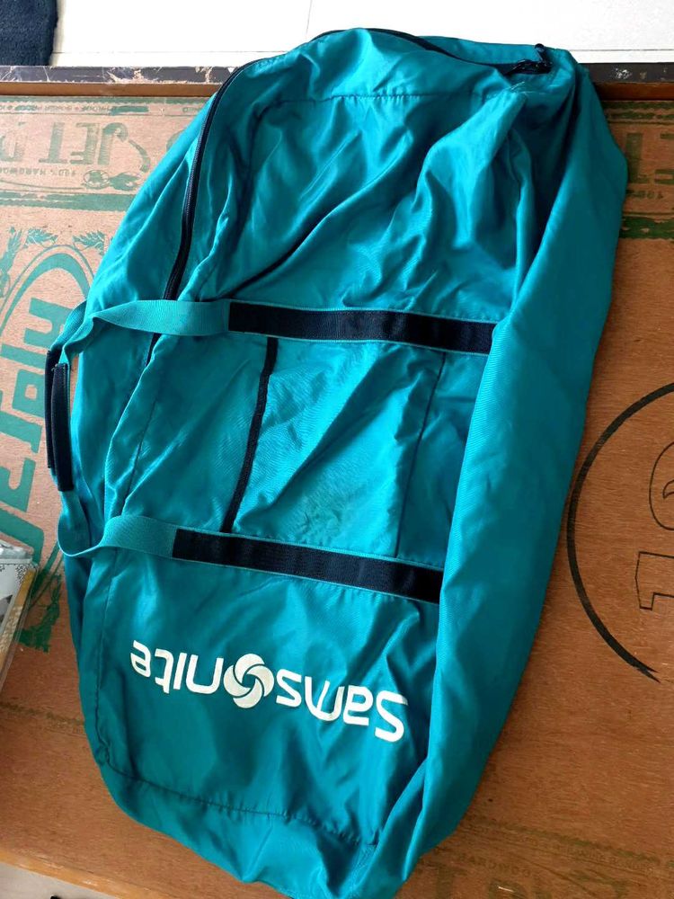 Teal Samsonite Duffle Bag
