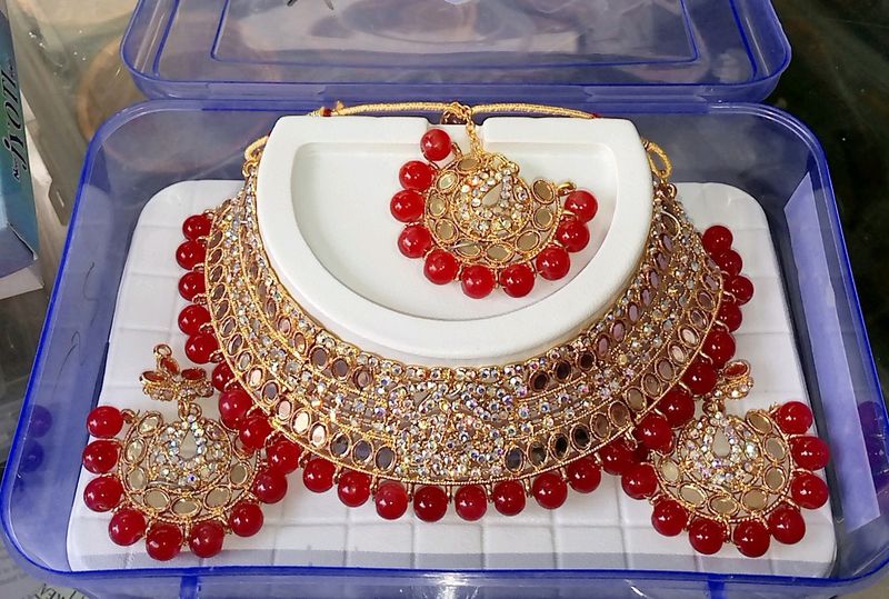 Red &amp; Gold Indian Jewelry Set