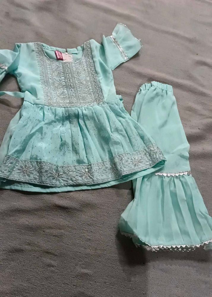 New Cute Pink Pleated Skirt and Top Set