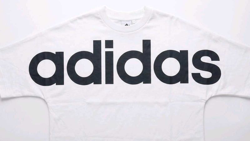 cropped Adidas White T-Shirt