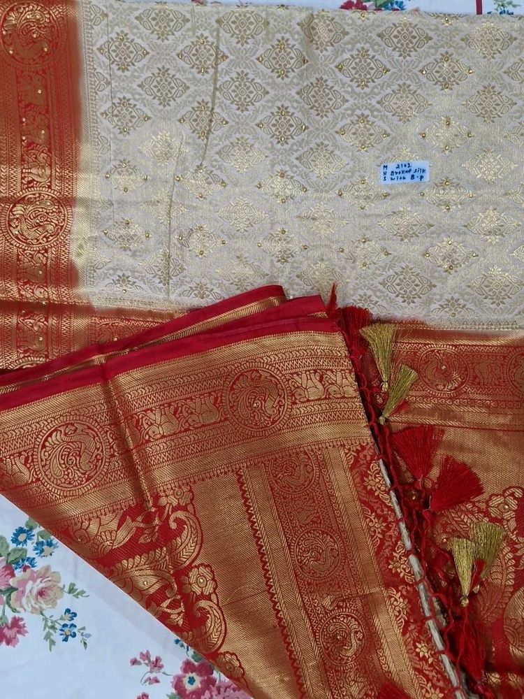 Cream &amp; Red Brocade Saree