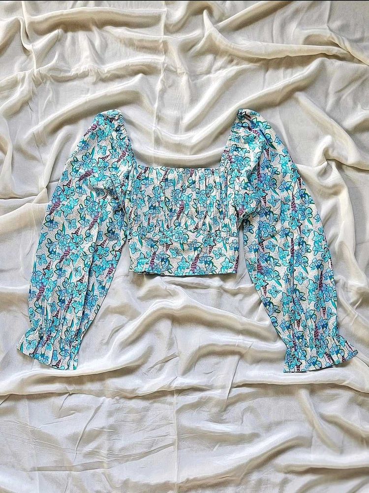 Floral Top (dressberry)