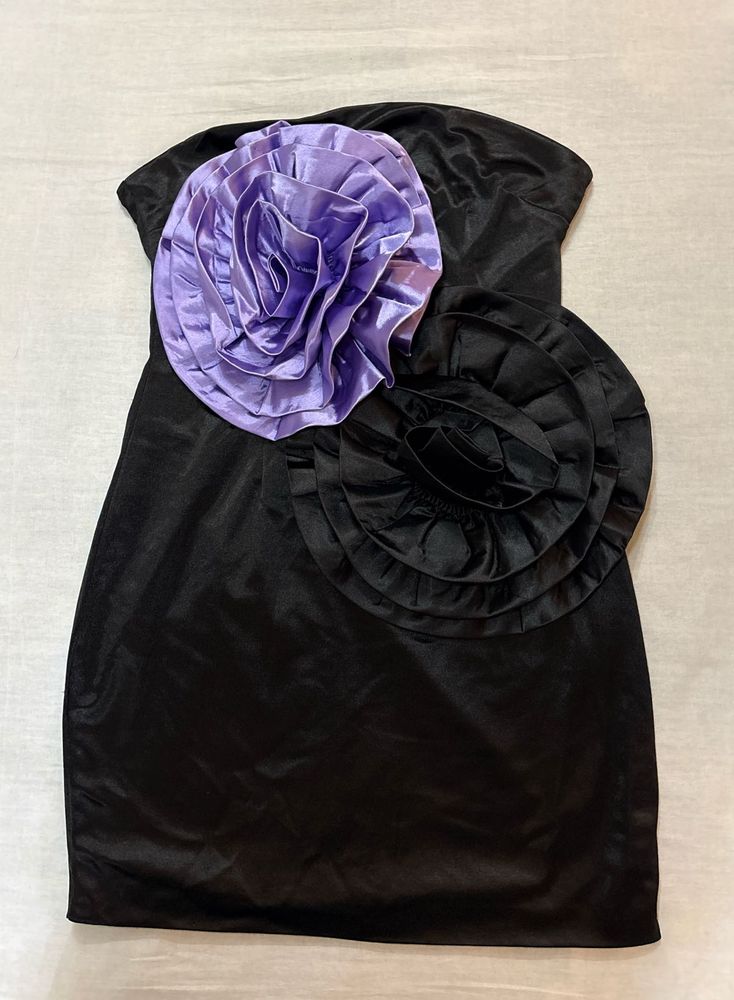 🔴CLEARANCE SALE 🔴Black Strapless Dress