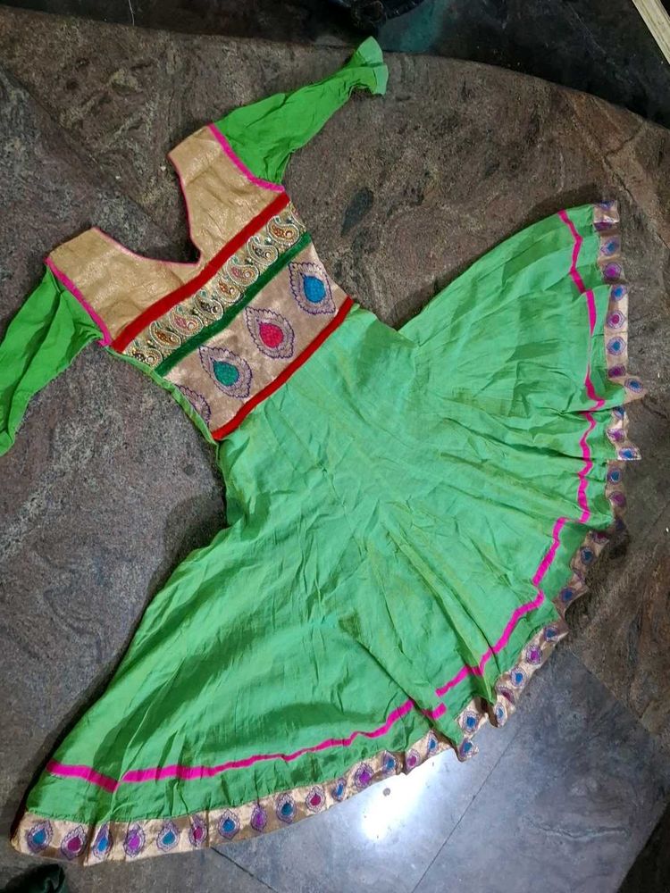 Beautiful Embroidered Anarkali Kurta
