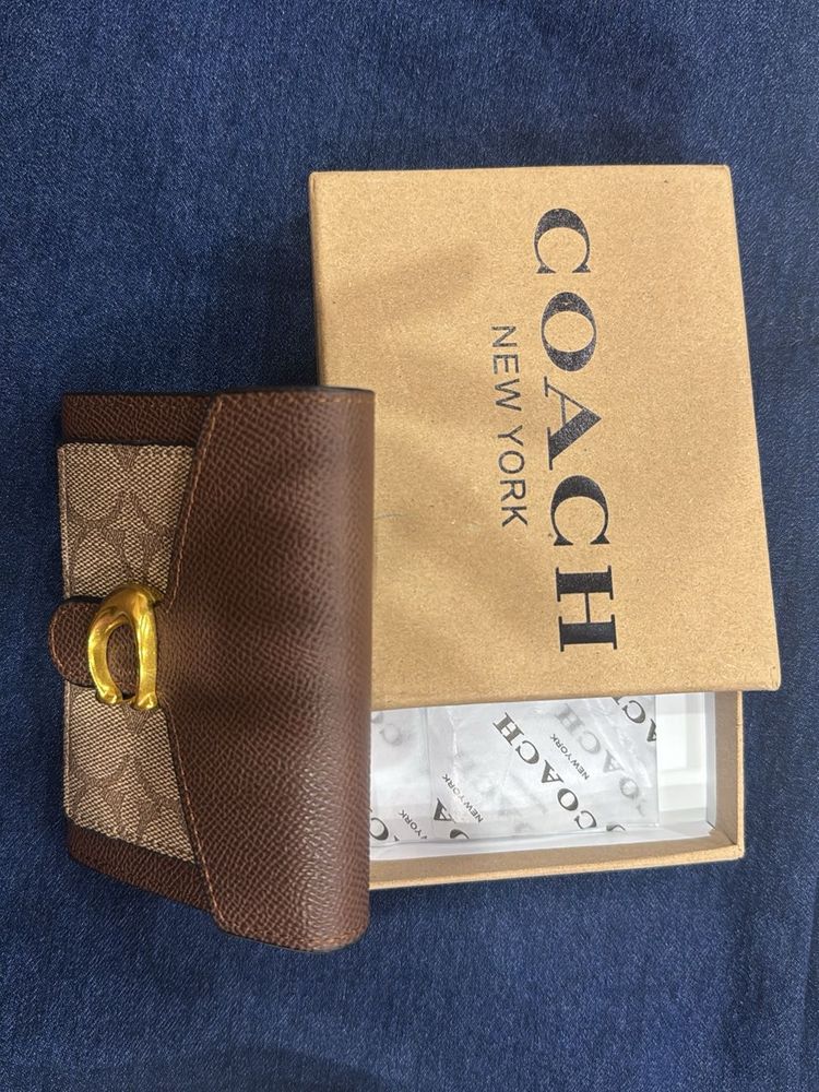 Coach Signature Canvas Wallet