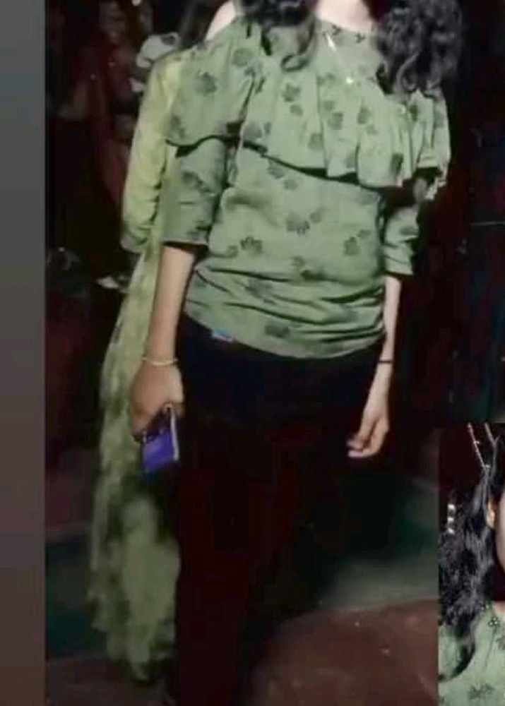 Green Floral Off-Shoulder Top