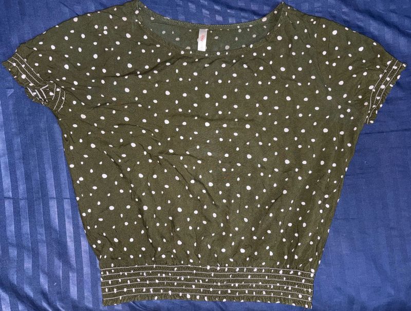 Chic Green Polka Dot Top