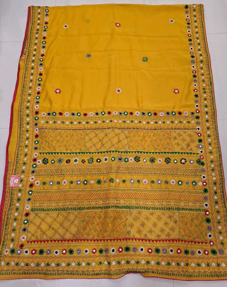 BRAND NEW HAND LAMBANI Embroidered Saree