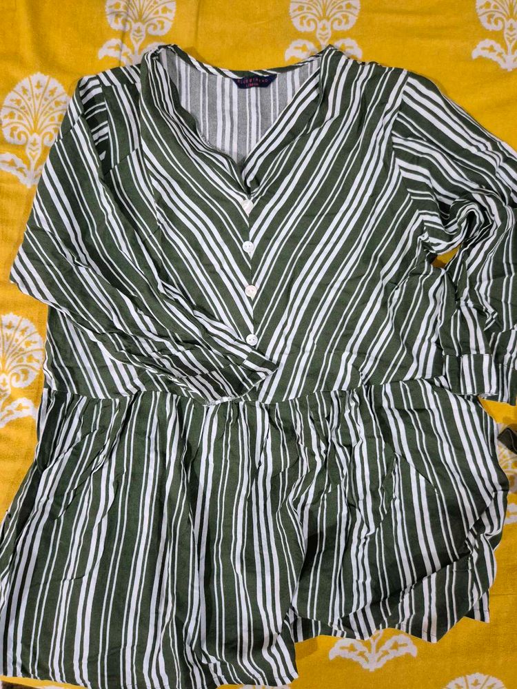 Chic Striped V-Neck Tunic Top