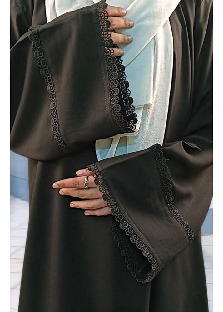 Elegant Black Abaya with Lace Trim