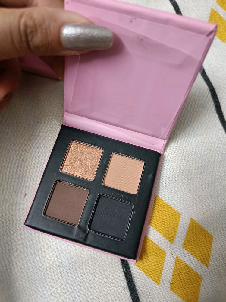 🆕✨Myglamm Eyeshadow Kit✨🆕