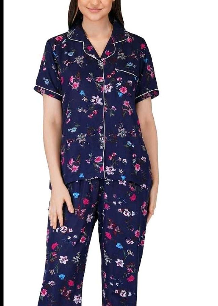 Night suit
