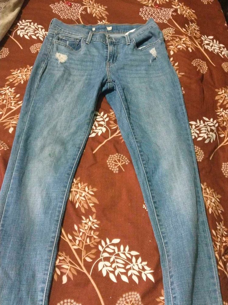 Stylish Blue Denim Jeans
