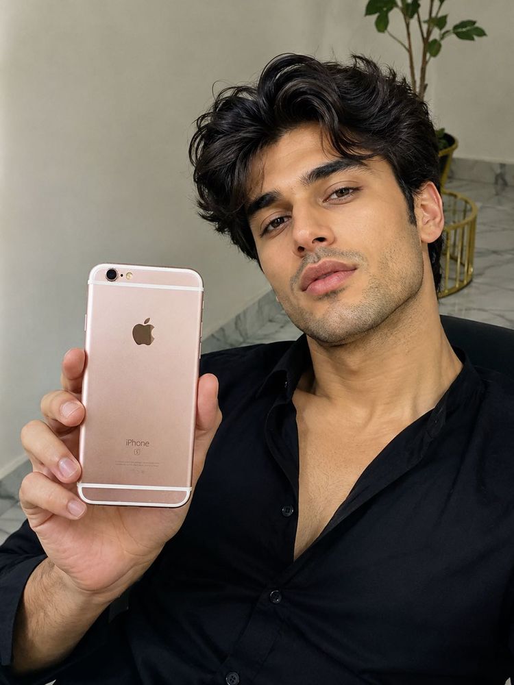 Rose Gold Apple  iPhone 6s 64 gb