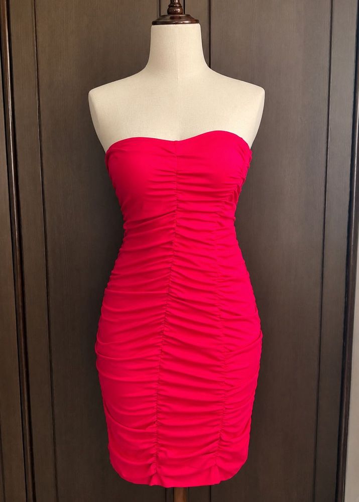 Stunning Ruched Strapless Dress