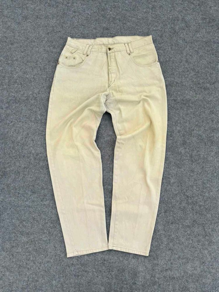 Beige Pent
