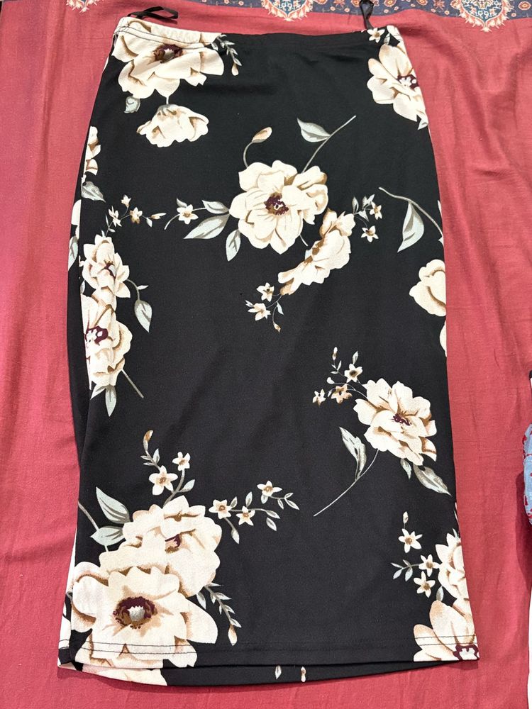 Chic Black Floral bodycon Skirt