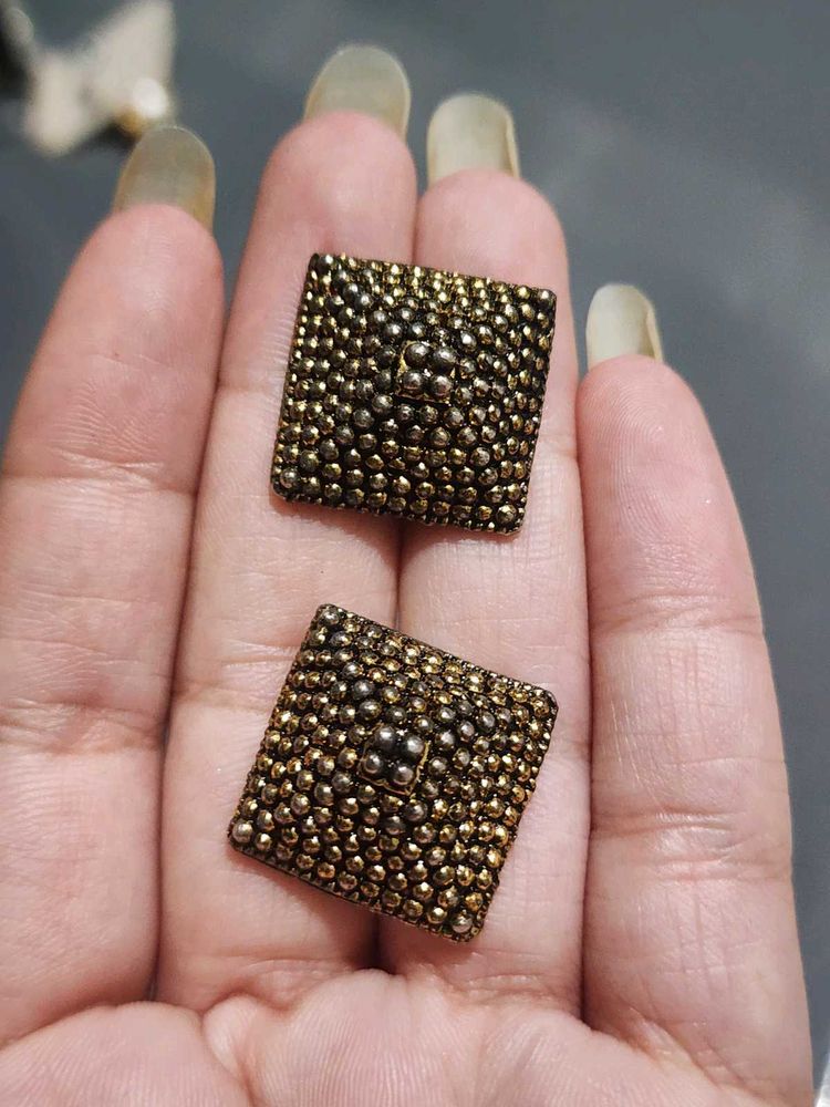 Vintage Square Gold Tone Earrings