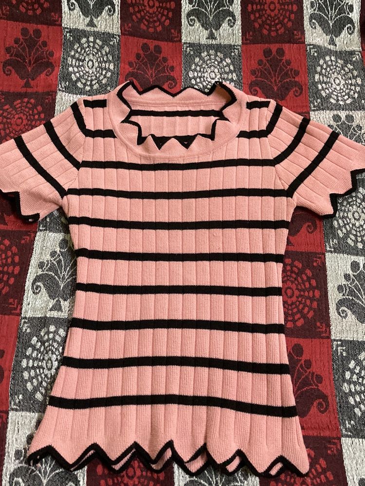 Combo Of Baby Pink Top And Crop Hoodie