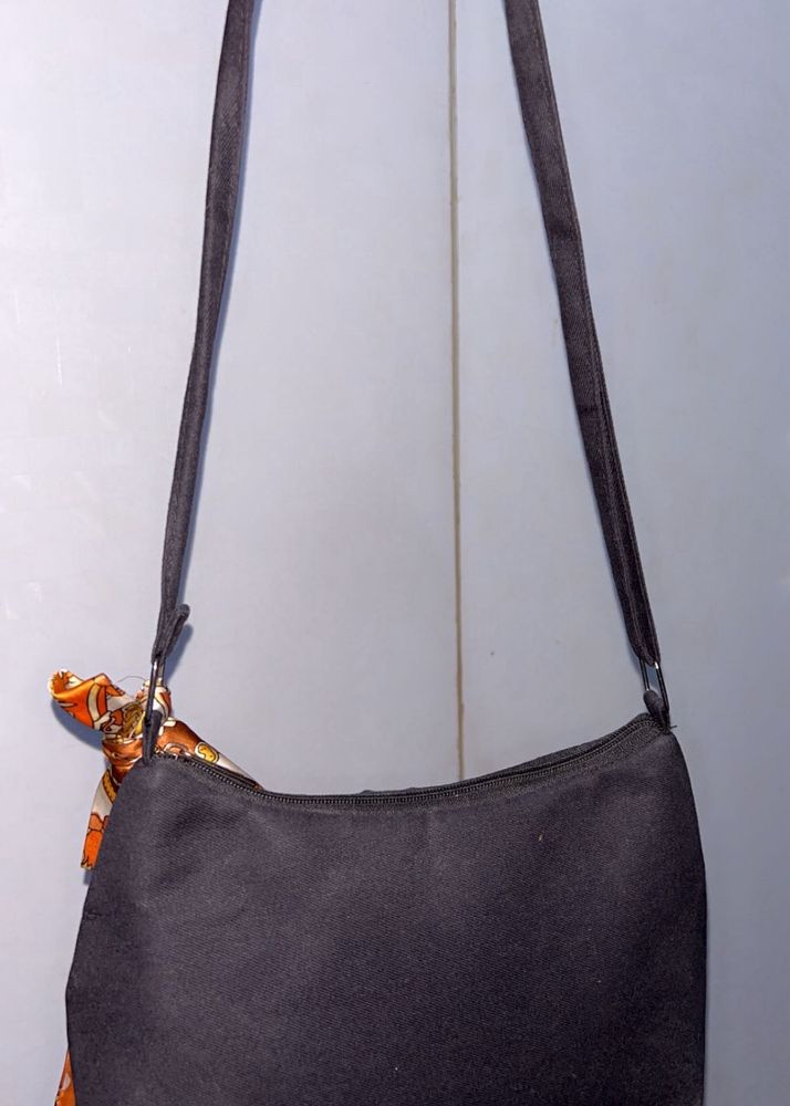 Chic Black Hobo Bag with Scarf Accent