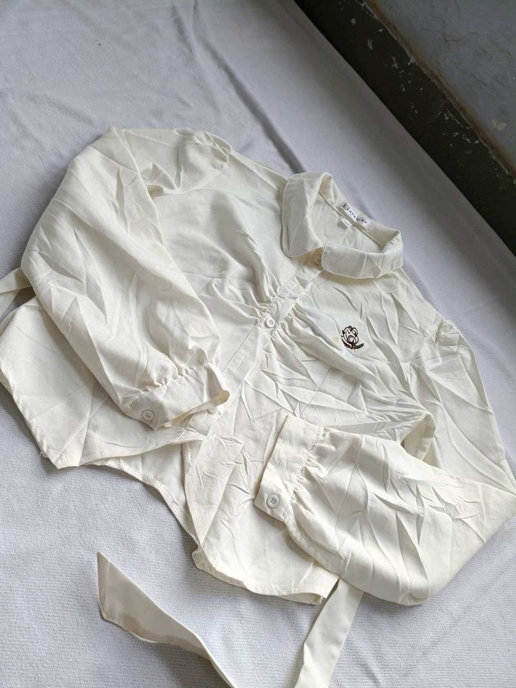 Cream Collared Puff Sleeve Top