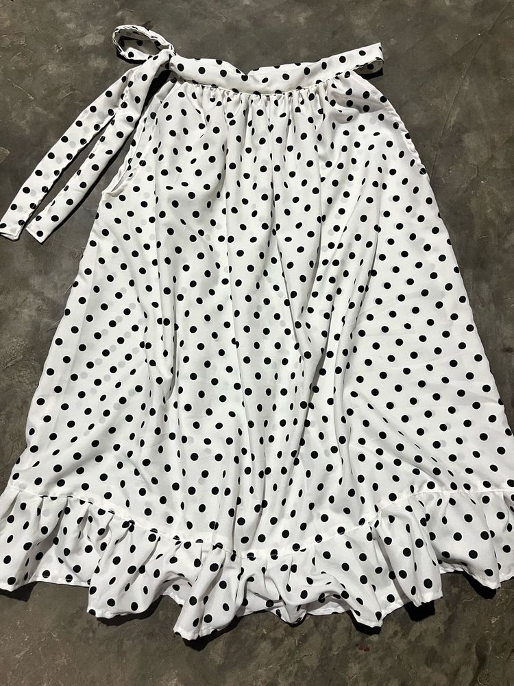 Chic Polka Dot Halter Neck Dress