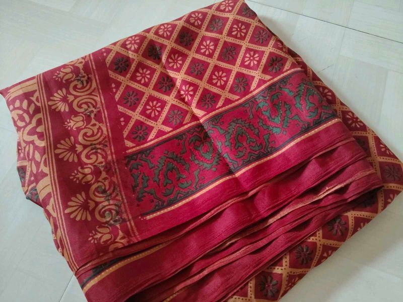 Maroon, Green &amp; Gold Oil Saree