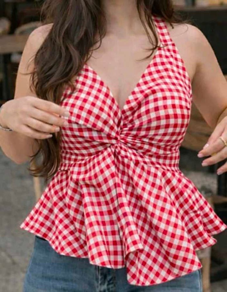 cute helter neck red top ✨