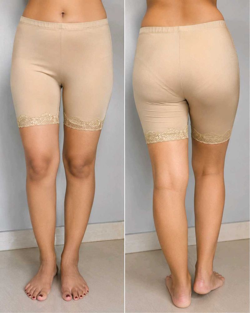 Marilyn Monroe Beige Lace Trim Shorts