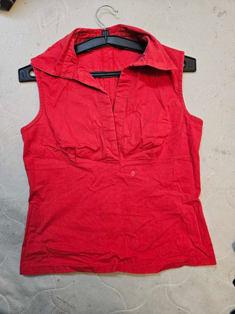 Sleeveless Red Collared Top