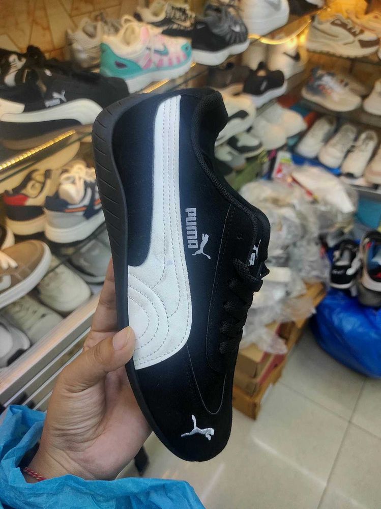 Puma Casual Sneakers🎀