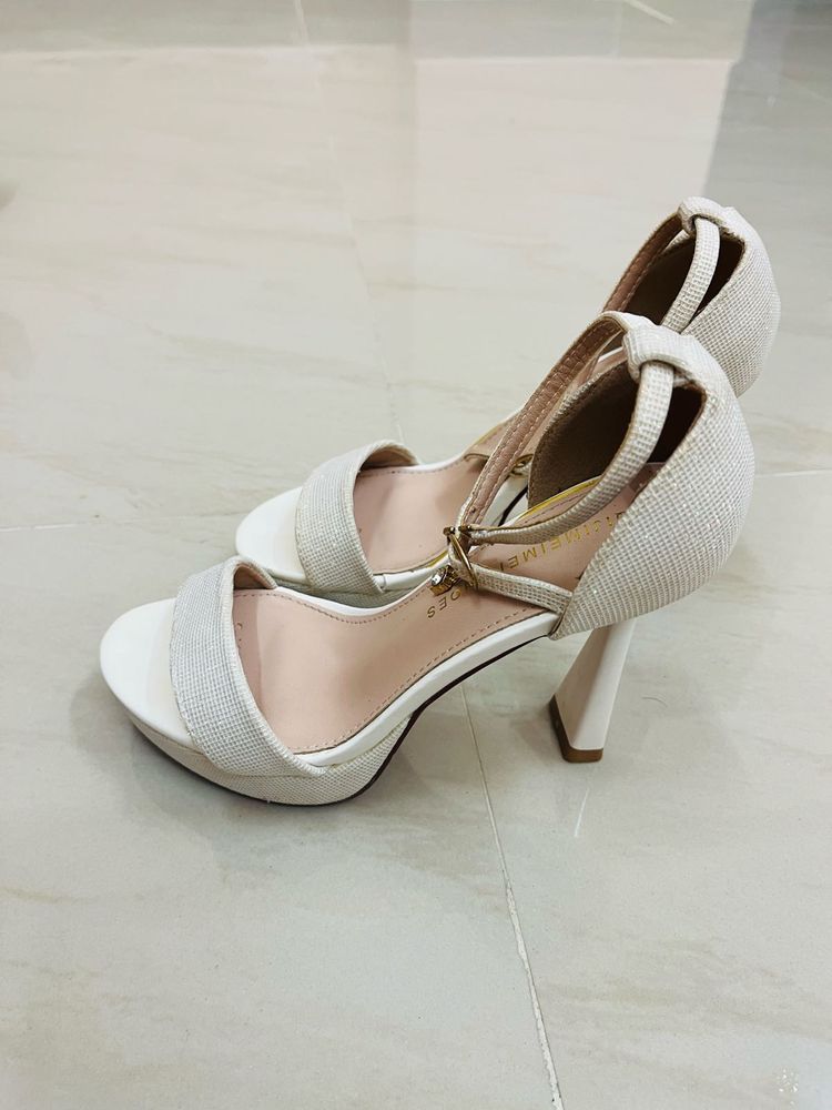 Stylish Women's Heeled Sandals