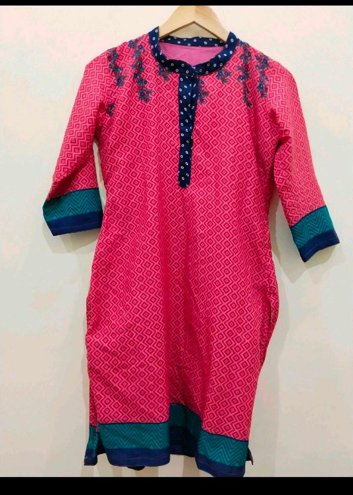 Vibrant Pink Printed Kurta with dupatta