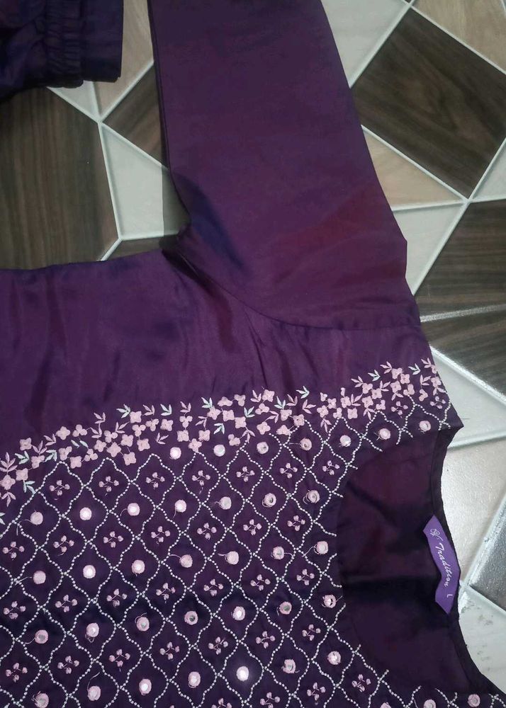 Elegant Purple Kurta Set with Embroidery