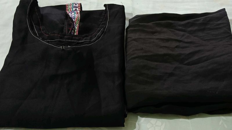 Black Kurta Set with Colorful Neckline