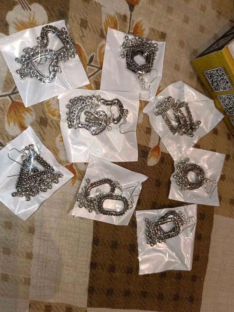 Beautiful Designer Earrings Set