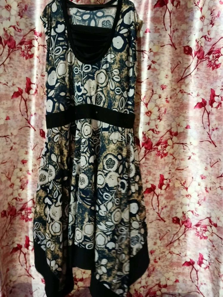 Chic Floral Print Sleeveless Dress