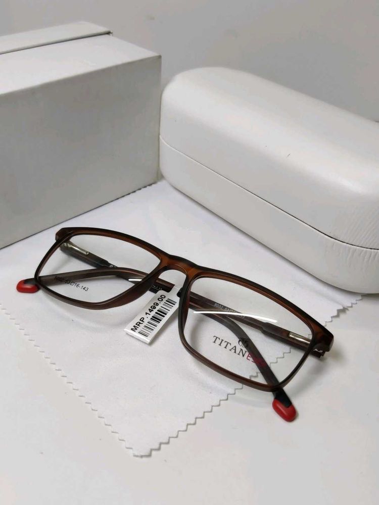 Titan Eye+ Stylish Brown Spectacle Frames