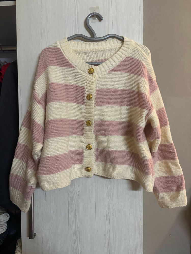 knitted pink white cardigan