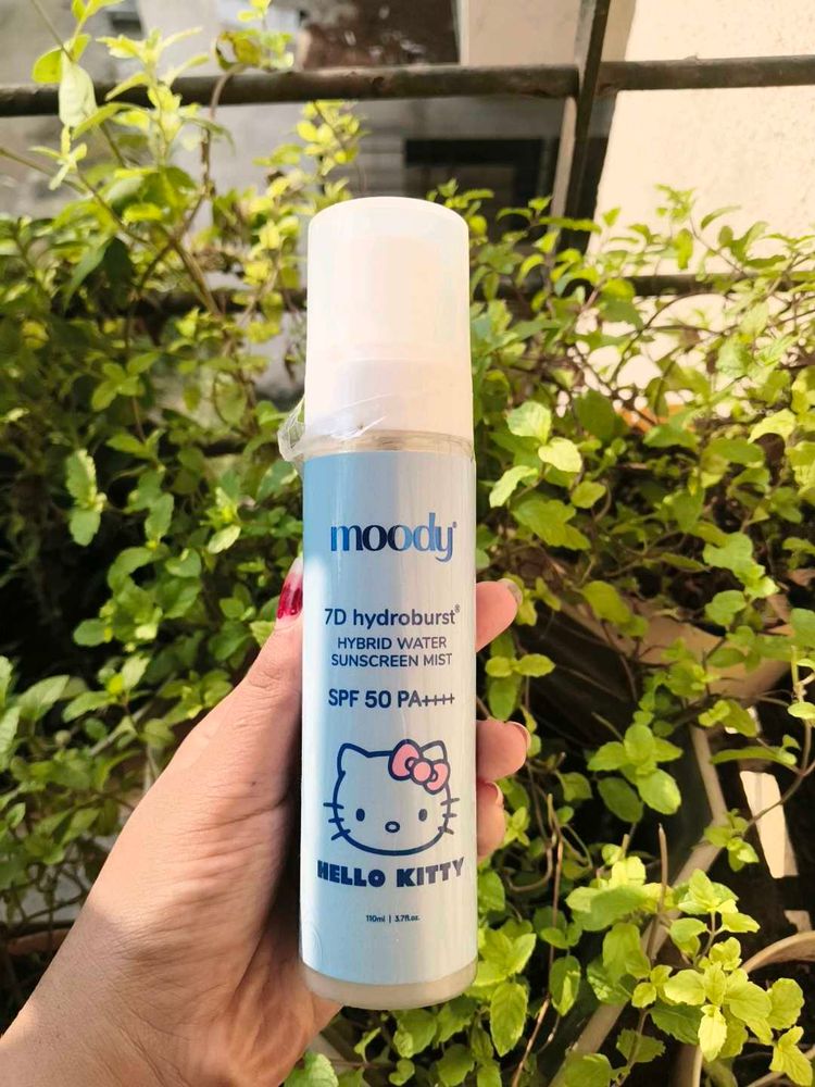 Moody Hello Kitty Sunscreen Mist SPF 50