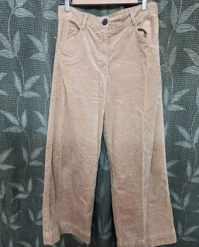 H&amp;M Curdoroy Pant