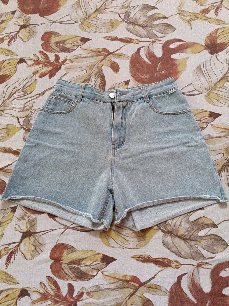 Light Wash Denim Cutoff Shorts