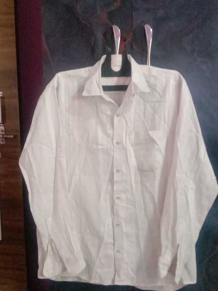 Donate Long Button-Down Shirt And Pan