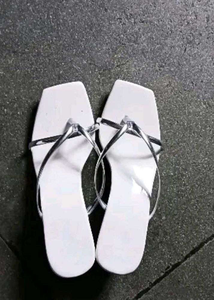 Chic White Flip Flops with Silver Straps