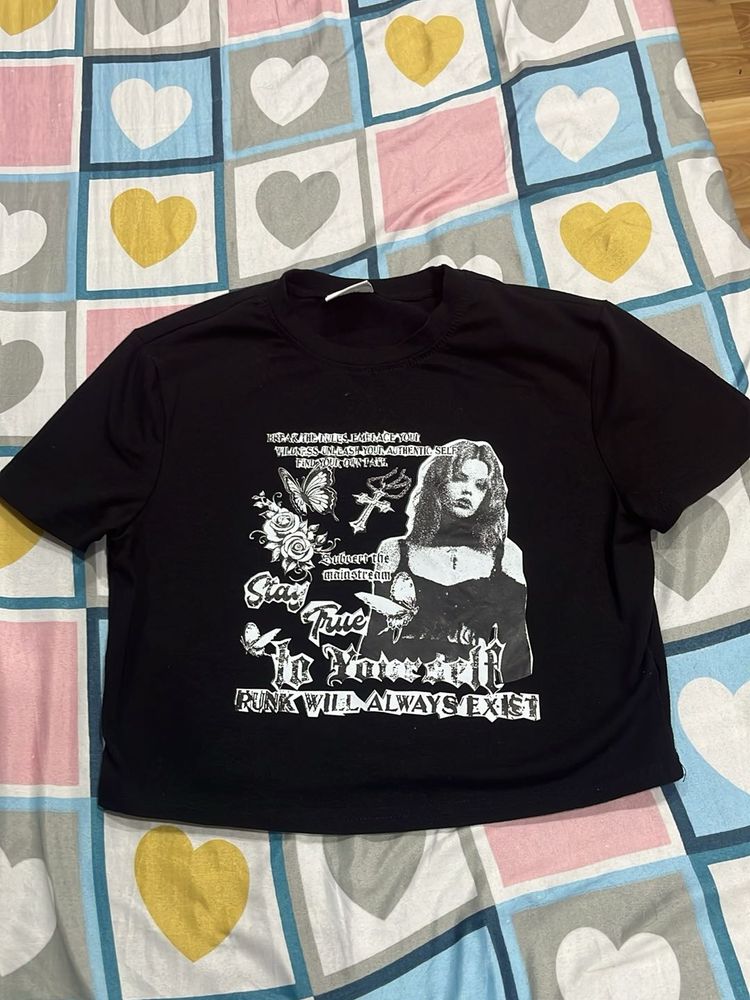 Black Graphic Print T-Shirt