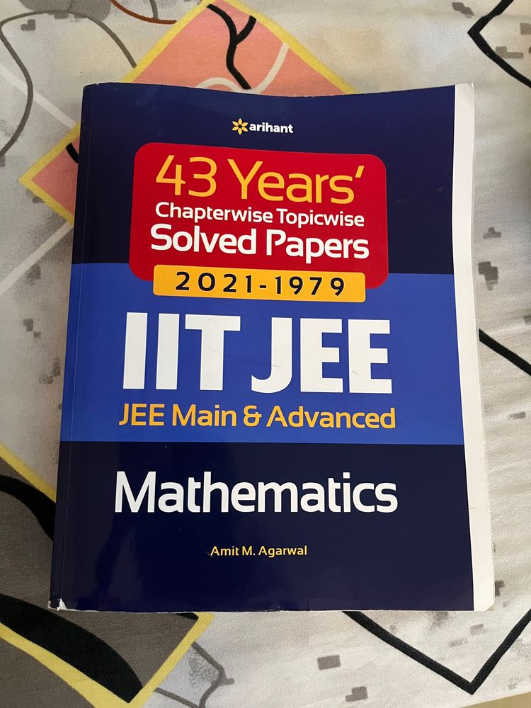 IIIT JEE (MATHEMATICS) Book