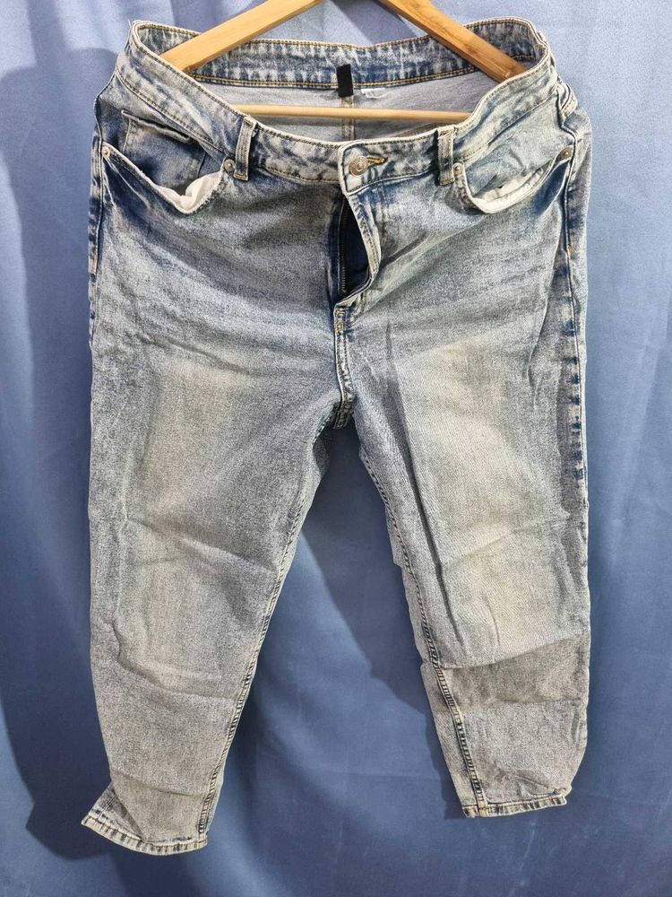 H&amp;M Light Wash Denim Jeans