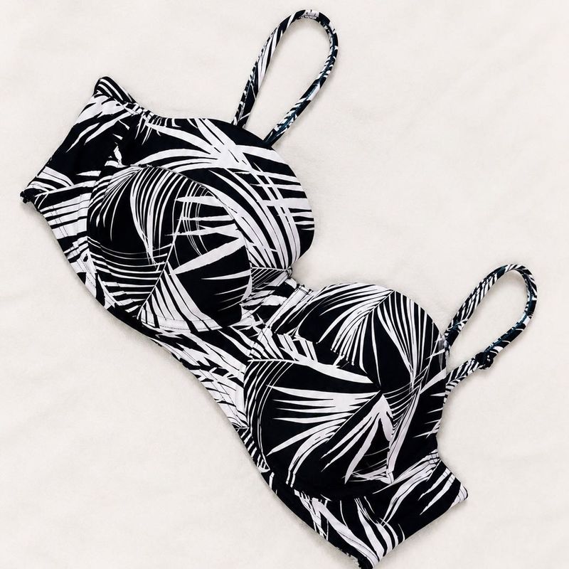 Trendy Palm Leaf Print Bikini Top