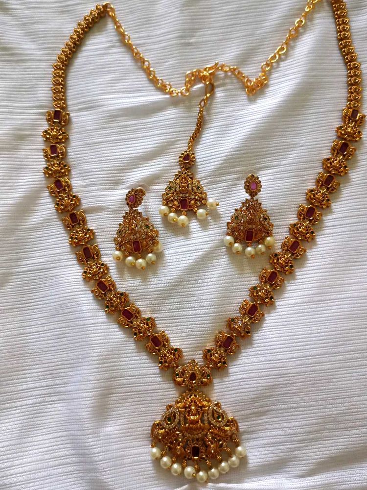 Gold-Tone Necklace, Earrings &amp; Tikka Set