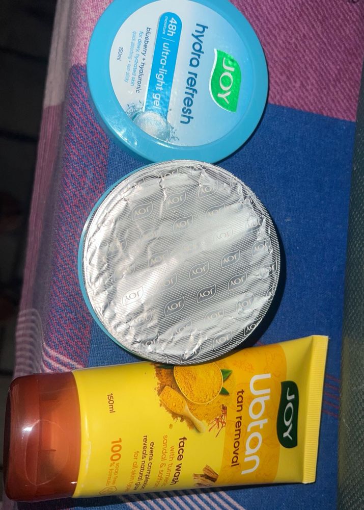 Joy Ubtan Face Wash &amp; Hydra Refresh Gel